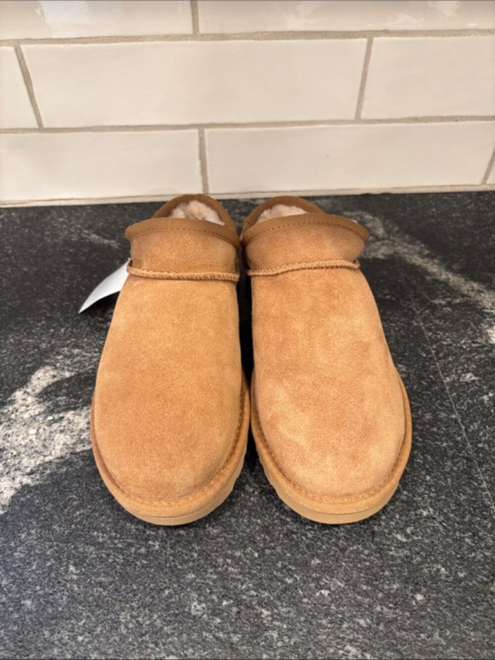UGG Classic Mini Slipper Boots – Chestnut – Size 7 – NEW - Picture 3 of 12